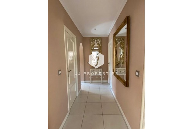 Segunda mano - Casa de campo -
Albatera - Inland