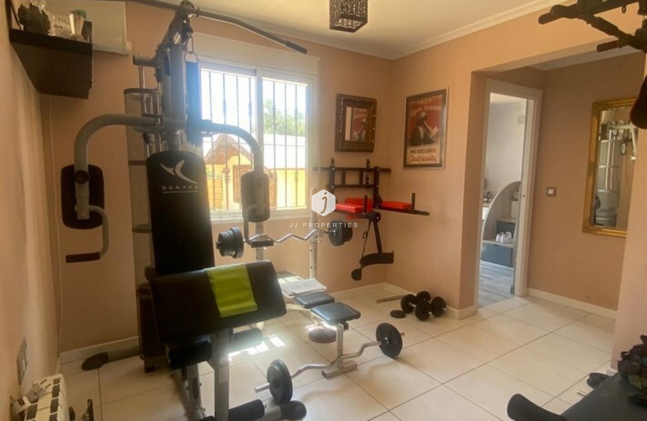 Segunda mano - Casa de campo -
Albatera - Inland