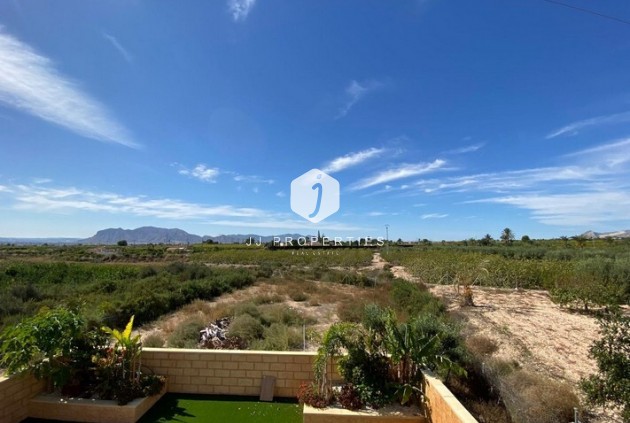 Segunda mano - Casa de campo -
Albatera - Inland