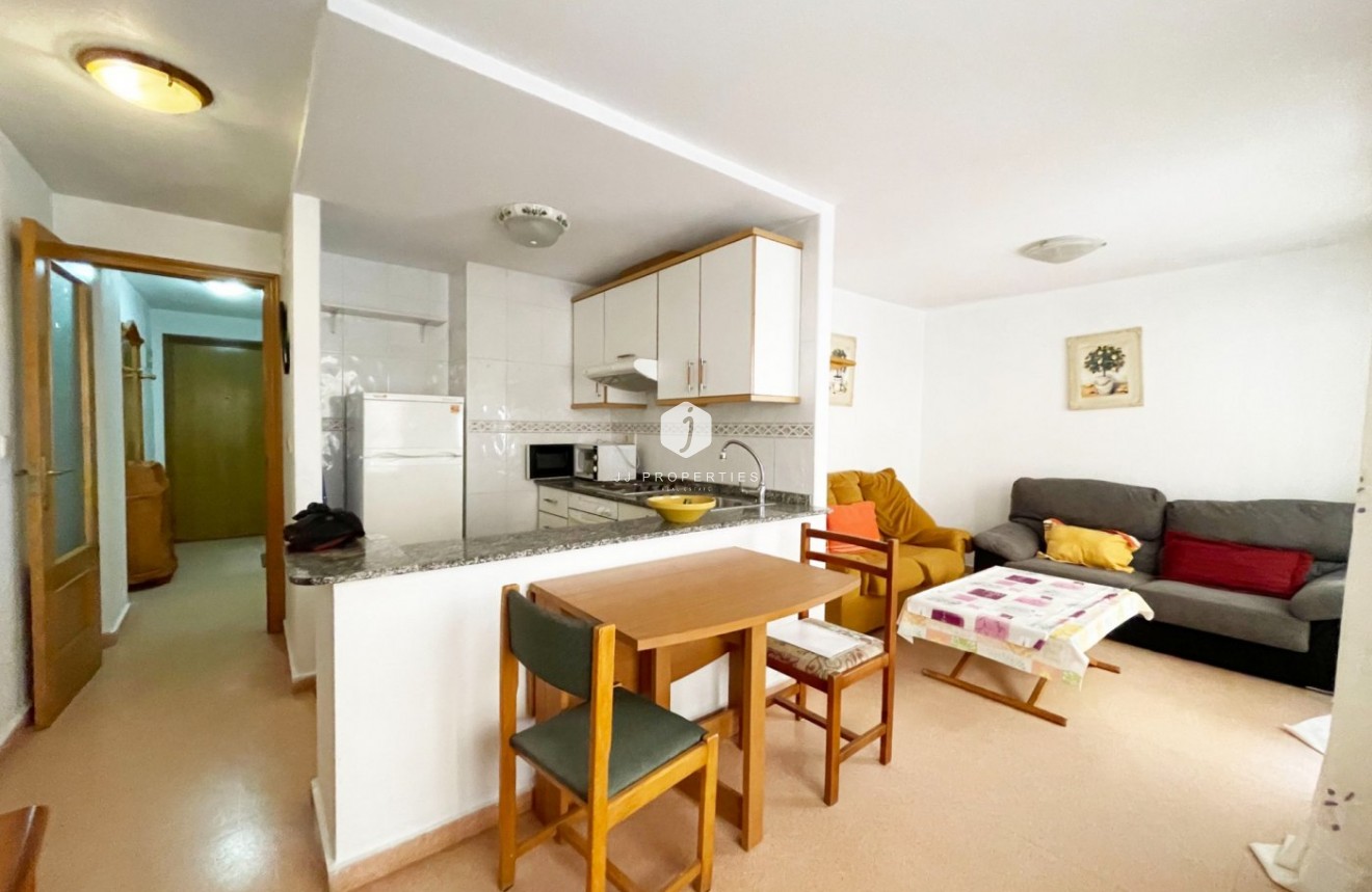 Segunda mano - Apartamento / piso -
Guardamar del Segura - Playa