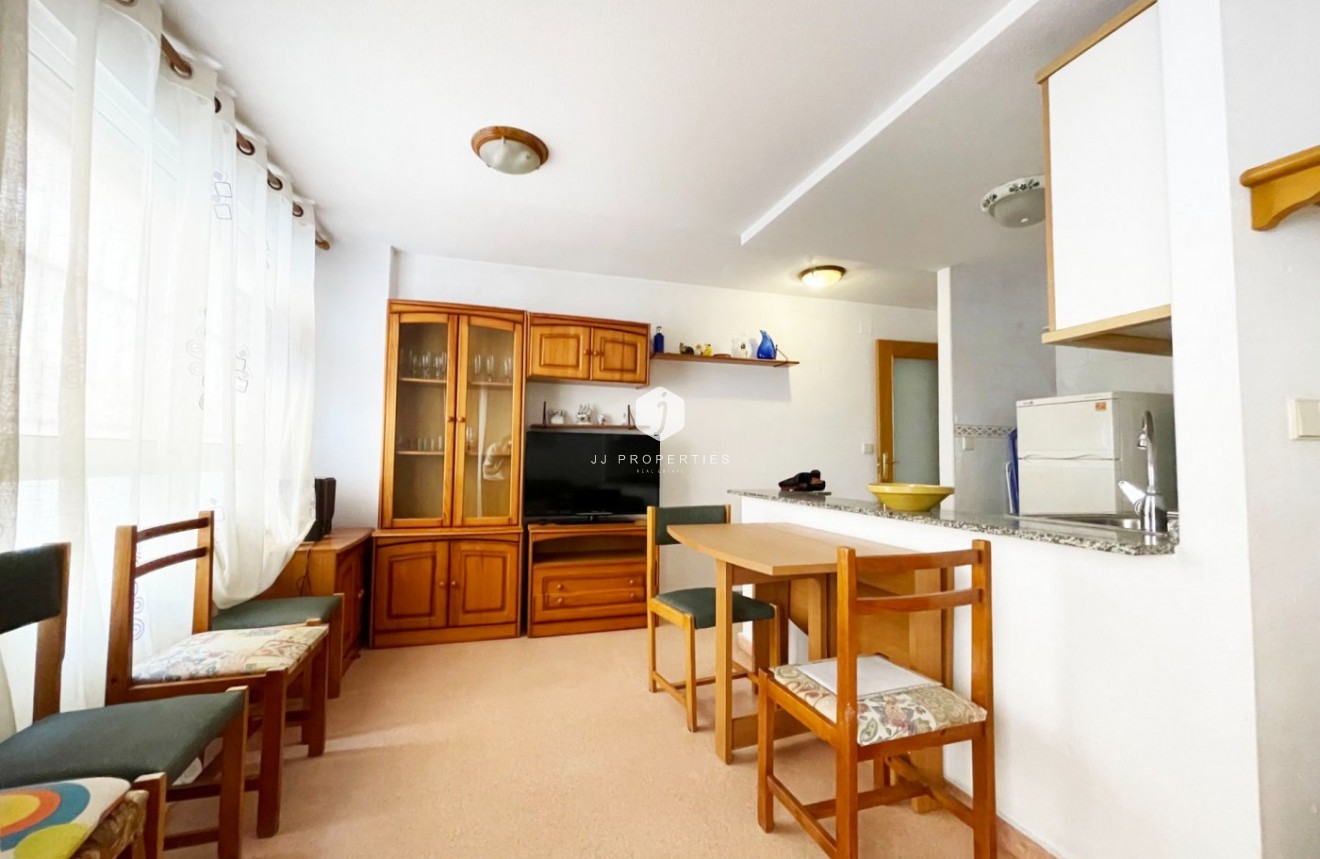 Segunda mano - Apartamento / piso -
Guardamar del Segura - Playa