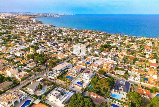 D'occasion - Villa -
Cabo Roig - Costa Blanca