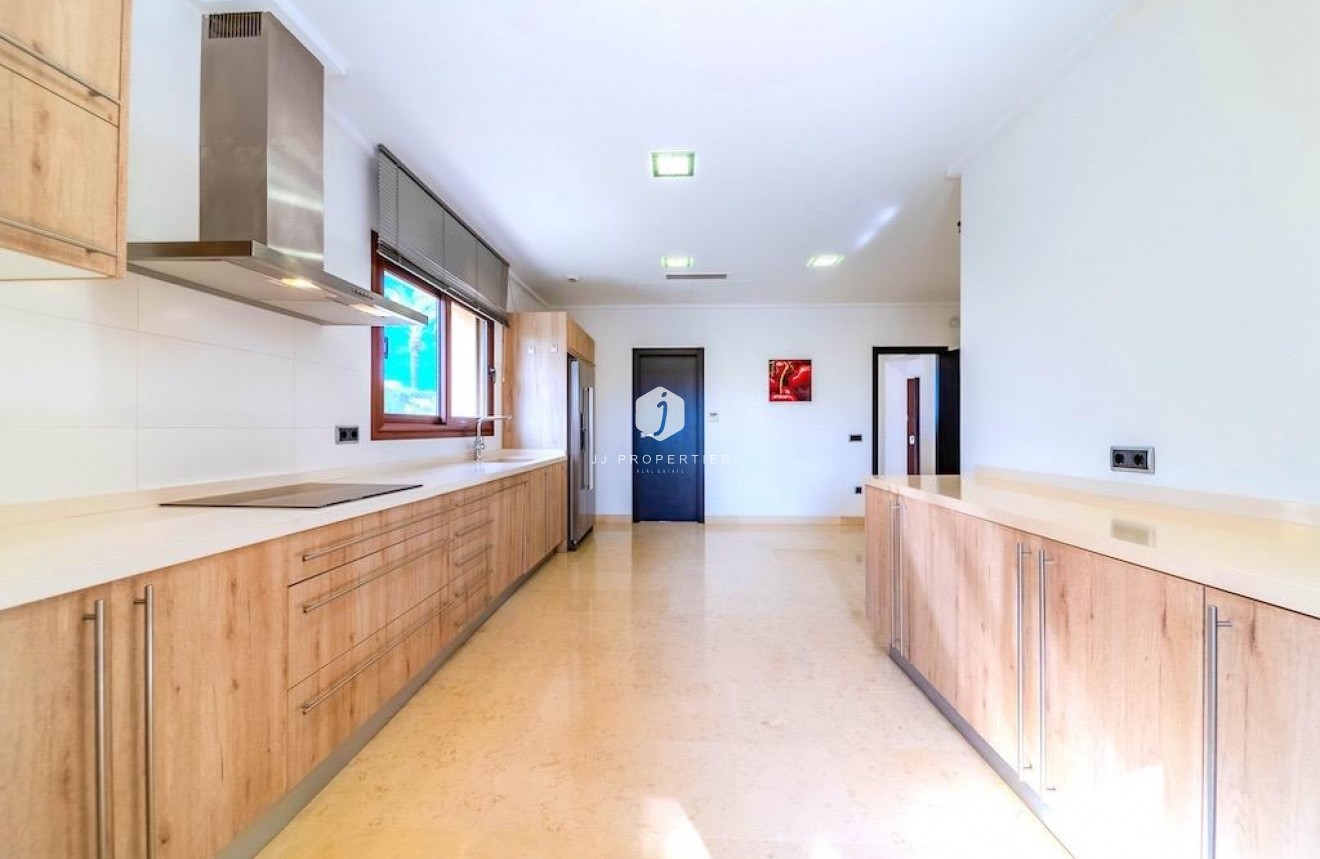 D'occasion - Villa -
Cabo Roig - Costa Blanca