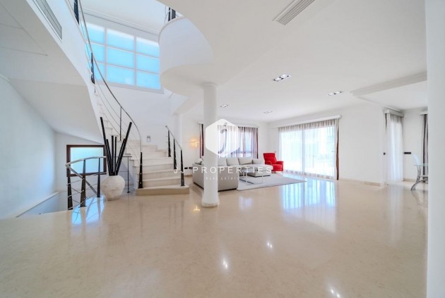 D'occasion - Villa -
Cabo Roig - Costa Blanca