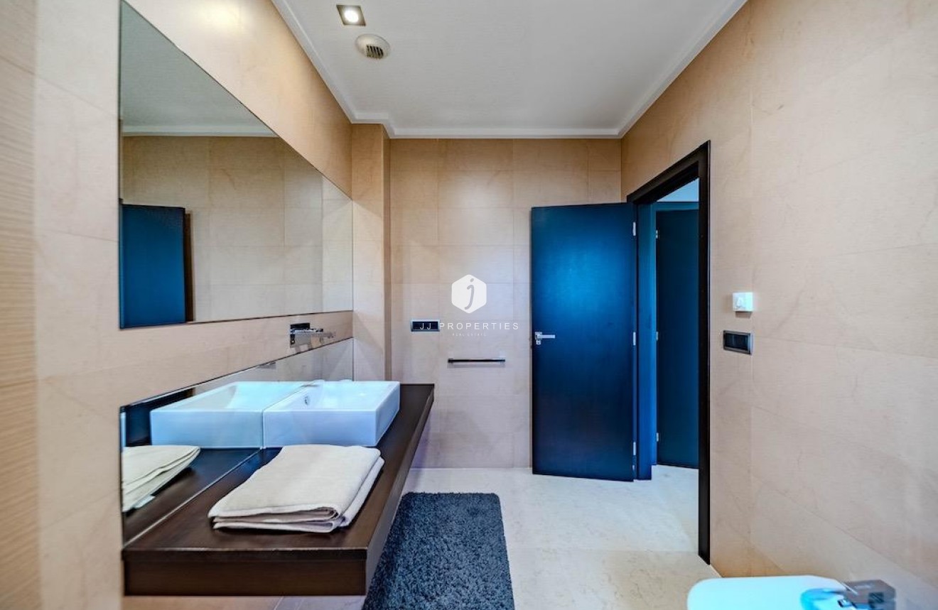 D'occasion - Villa -
Cabo Roig - Costa Blanca