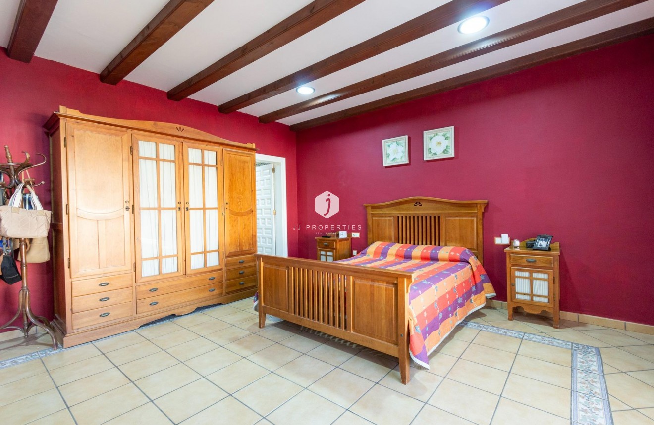 Segunda mano - Villa -
Torrevieja - Los Balcones