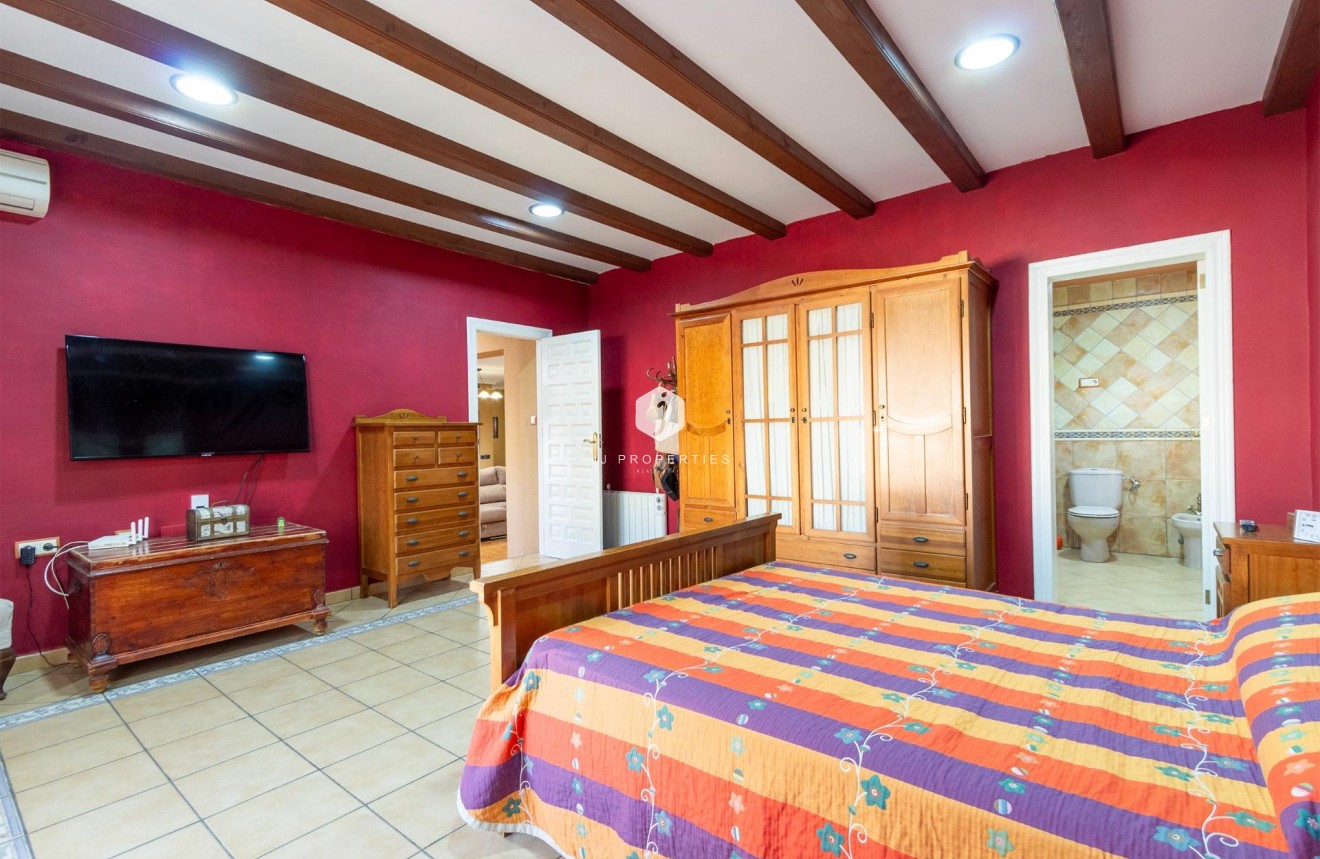 Segunda mano - Villa -
Torrevieja - Los Balcones