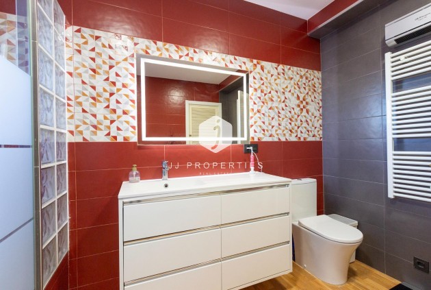 Segunda mano - Villa -
Torrevieja - Los Balcones