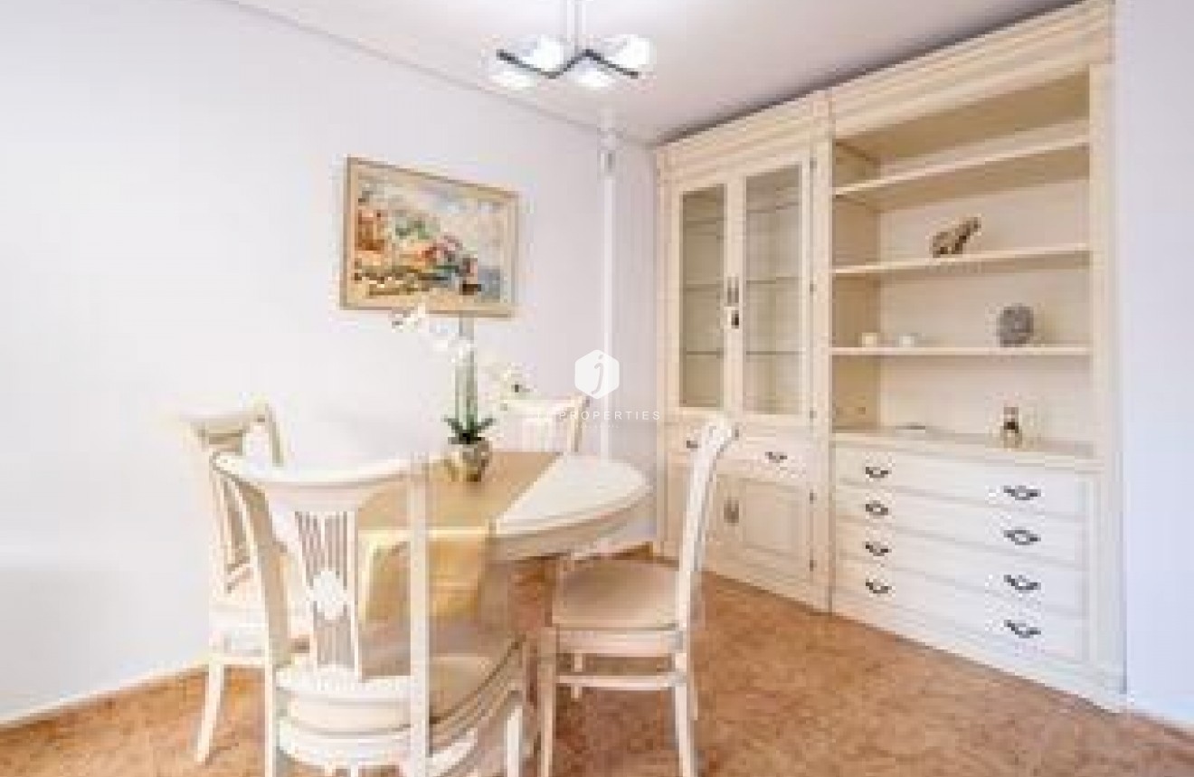 Segunda mano - Apartamento / piso -
Torrevieja - Playa del Cura