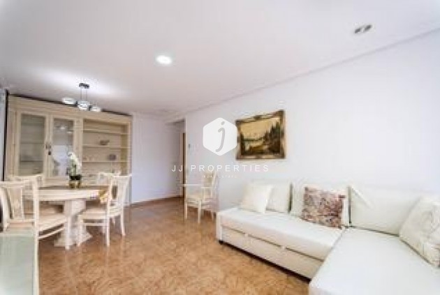 Segunda mano - Apartamento / piso -
Torrevieja - Playa del Cura