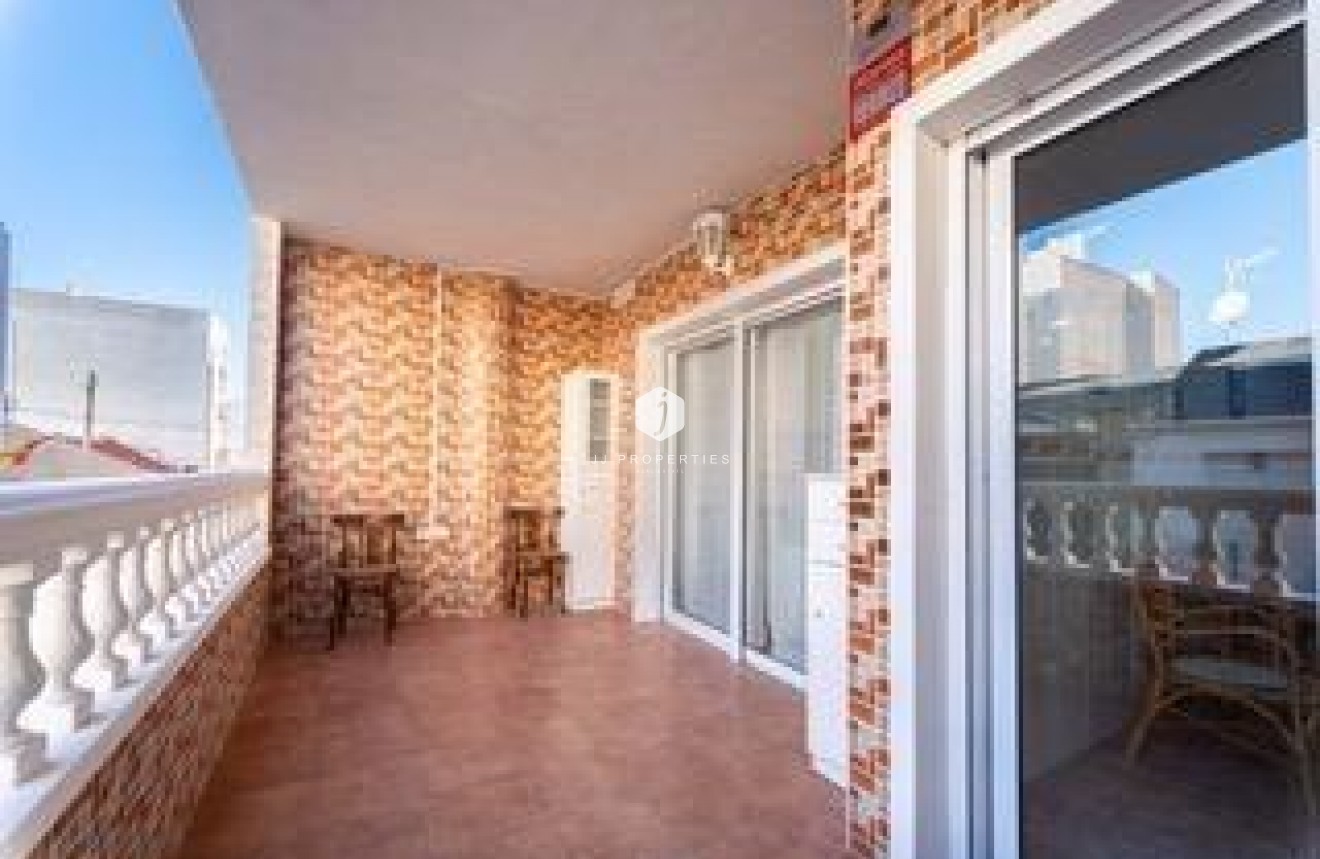 Segunda mano - Apartamento / piso -
Torrevieja - Playa del Cura