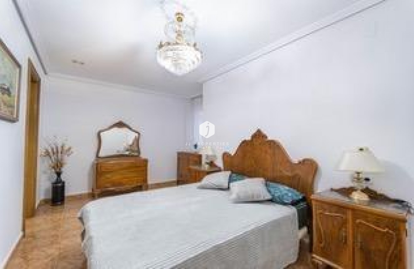 Segunda mano - Apartamento / piso -
Torrevieja - Playa del Cura