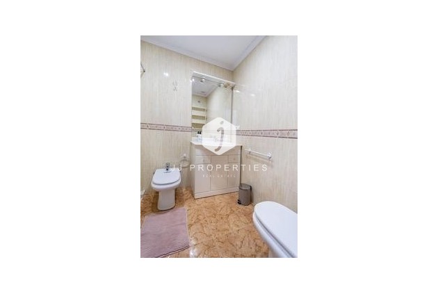 Segunda mano - Apartamento / piso -
Torrevieja - Playa del Cura