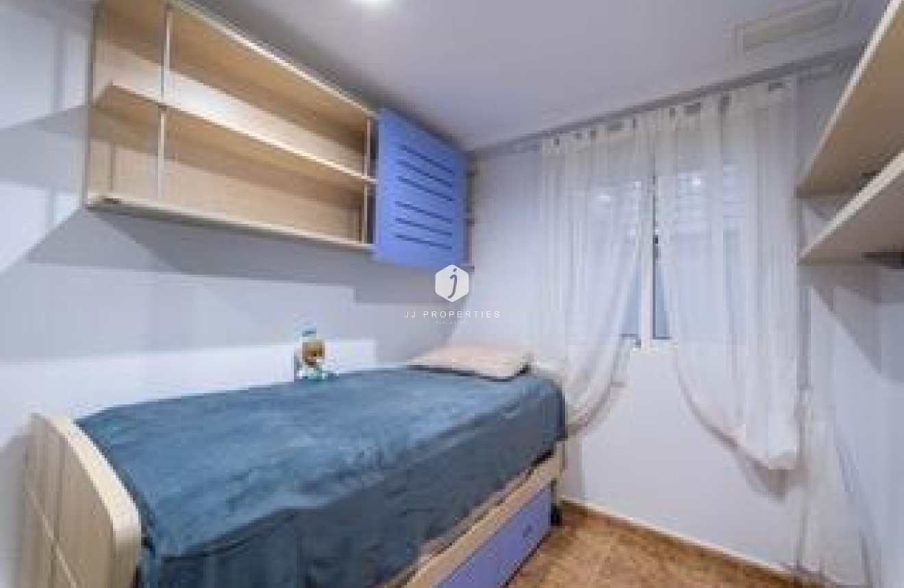 Segunda mano - Apartamento / piso -
Torrevieja - Playa del Cura