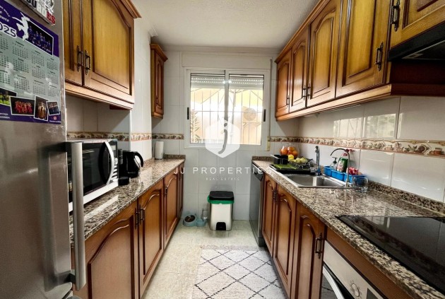 D'occasion - Appartement -
Torrevieja - Costa Blanca