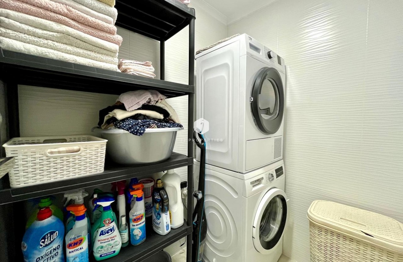 D'occasion - Appartement -
Torrevieja - Costa Blanca