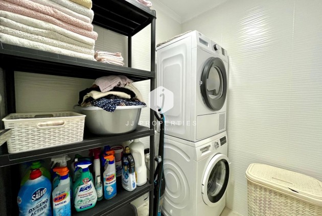 D'occasion - Appartement -
Torrevieja - Costa Blanca