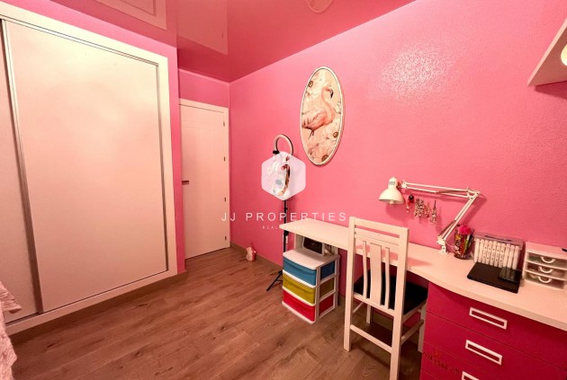 D'occasion - Appartement -
Torrevieja - Costa Blanca