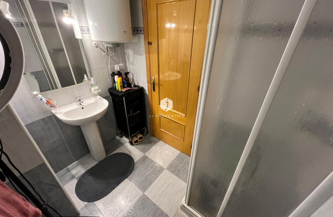 Segunda mano - Ático -
Torrevieja - La Florida