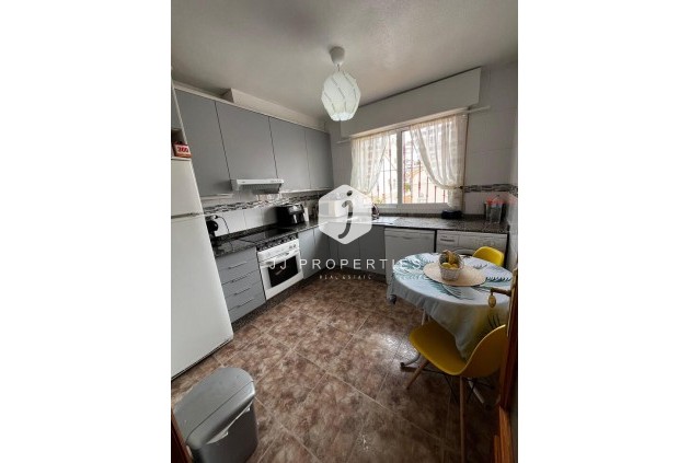 Segunda mano - Ático -
Torrevieja - La Florida