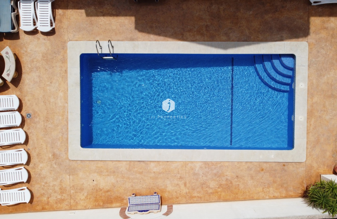 Segunda mano - Ático -
Torrevieja - La Florida