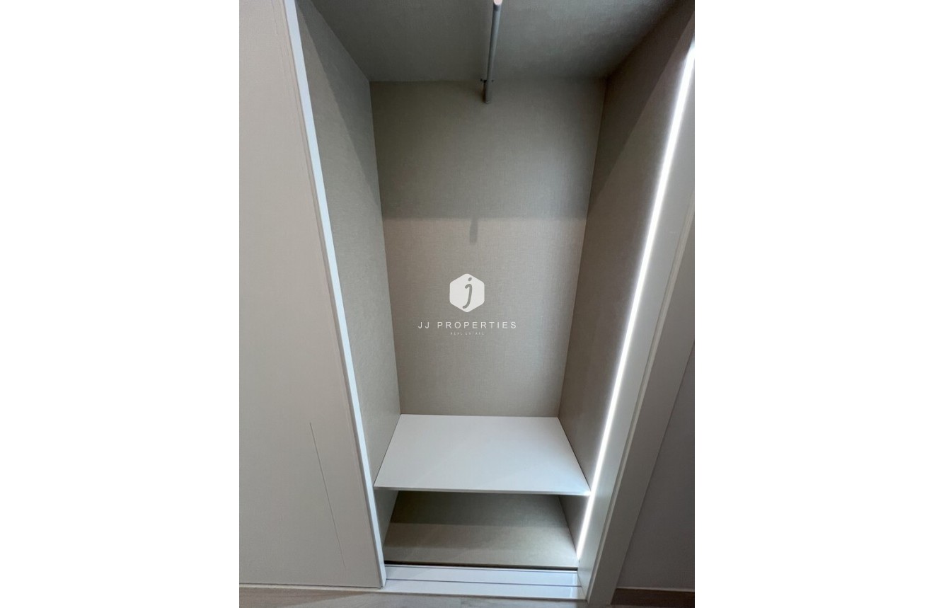 Segunda mano - Apartamento / piso -
Torrevieja - Playa del Cura