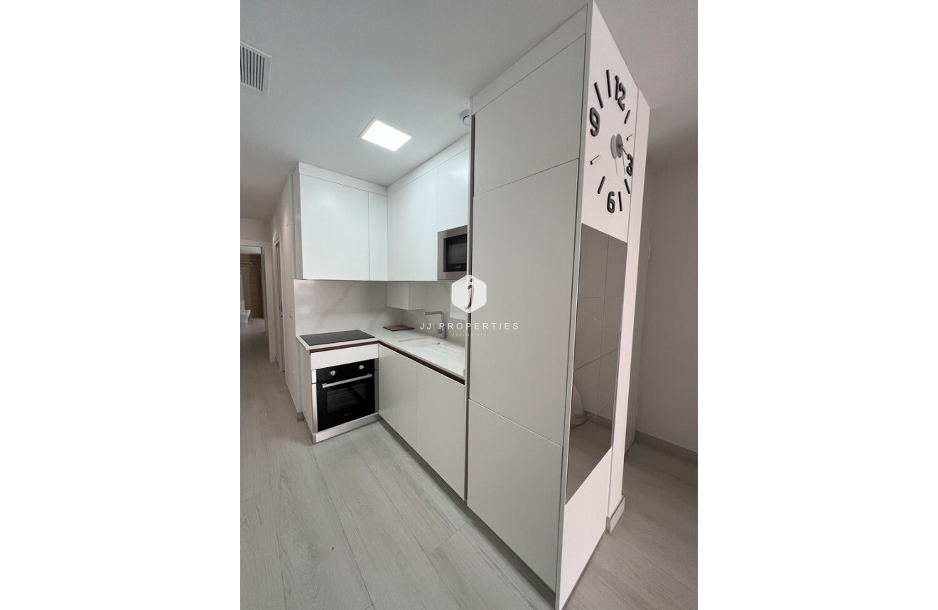 Segunda mano - Apartamento / piso -
Torrevieja - Playa del Cura