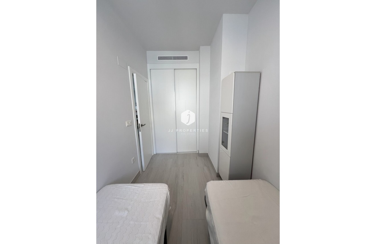 Segunda mano - Apartamento / piso -
Torrevieja - Playa del Cura