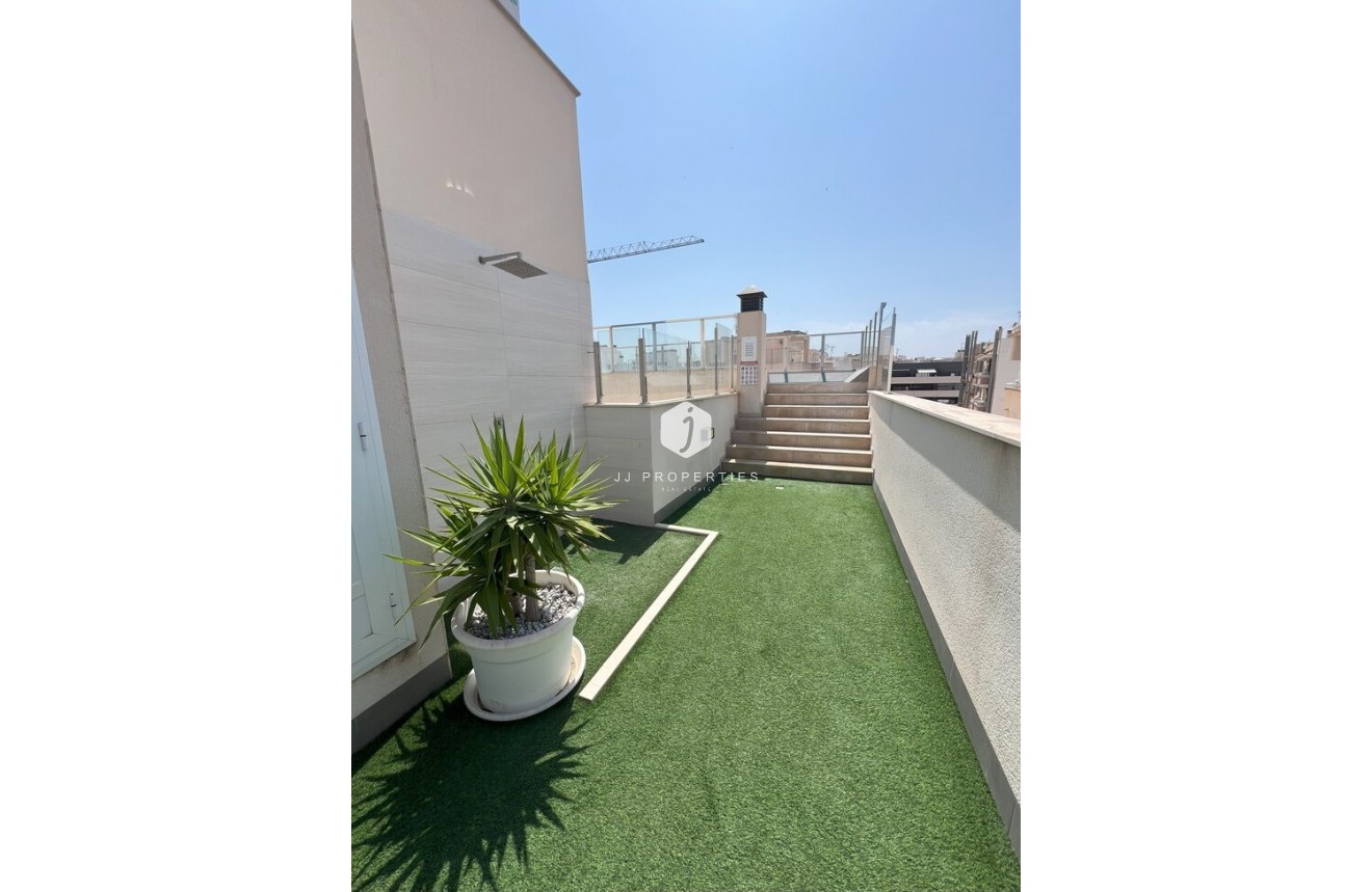 Segunda mano - Apartamento / piso -
Torrevieja - Playa del Cura