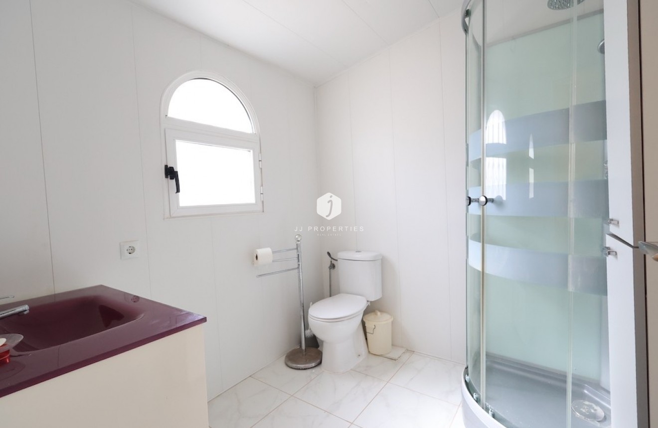 Segunda mano - Villa -
Playa Flamenca - Costa Blanca