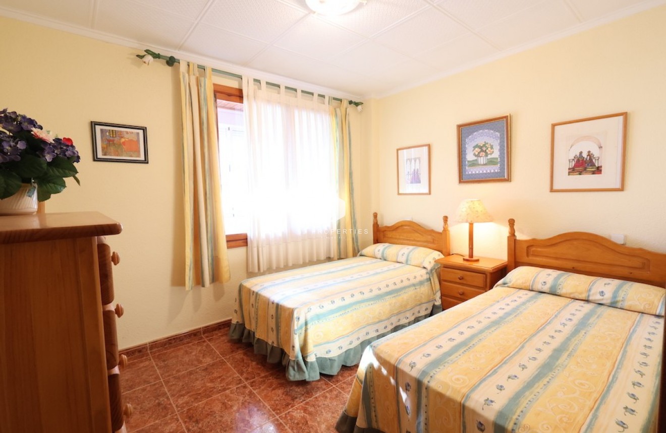 Segunda mano - Apartamento / piso -
Torrevieja - Costa Blanca