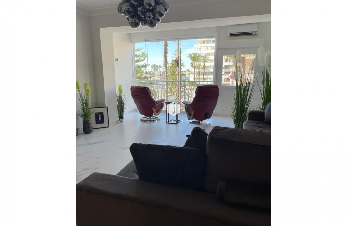 Segunda mano - Apartamento / piso -
Torrevieja - Costa Blanca