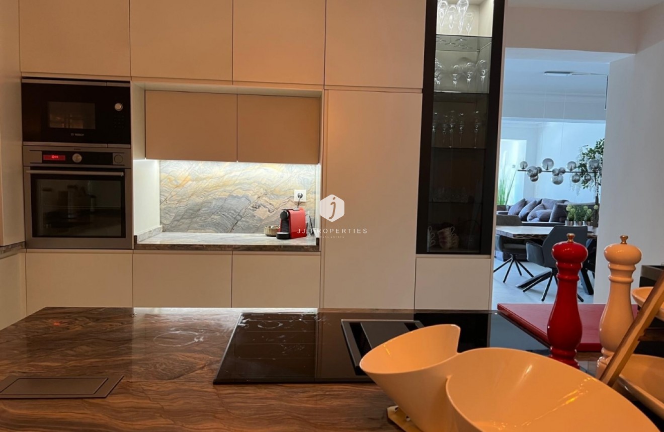 Segunda mano - Apartamento / piso -
Torrevieja - Costa Blanca