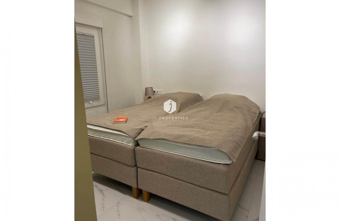 Segunda mano - Apartamento / piso -
Torrevieja - Costa Blanca