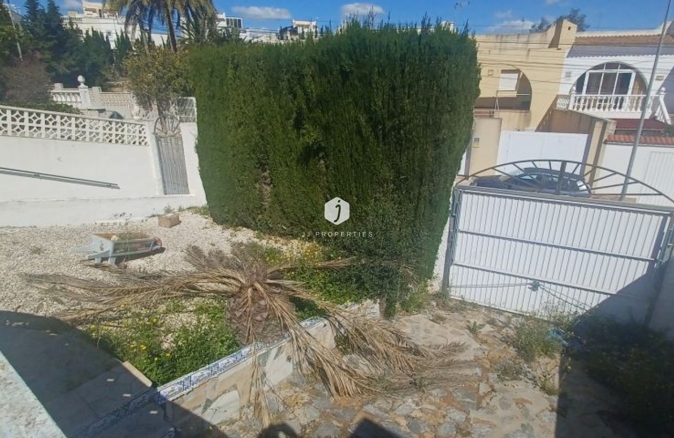 Segunda mano - Villa -
Torrevieja - Costa Blanca