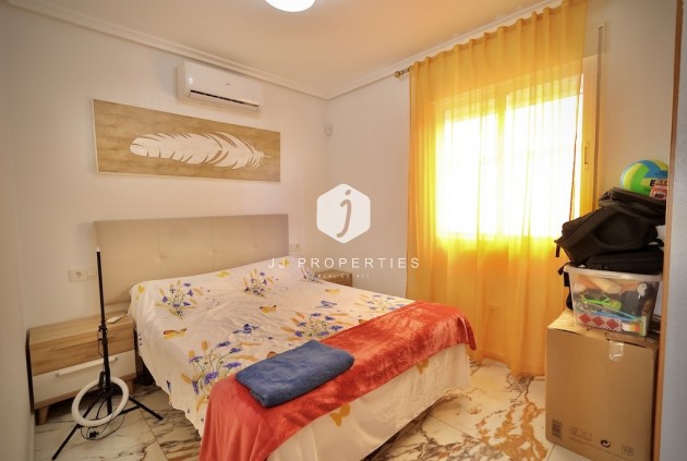 Segunda mano - Villa -
San Miguel de Salinas - Inland