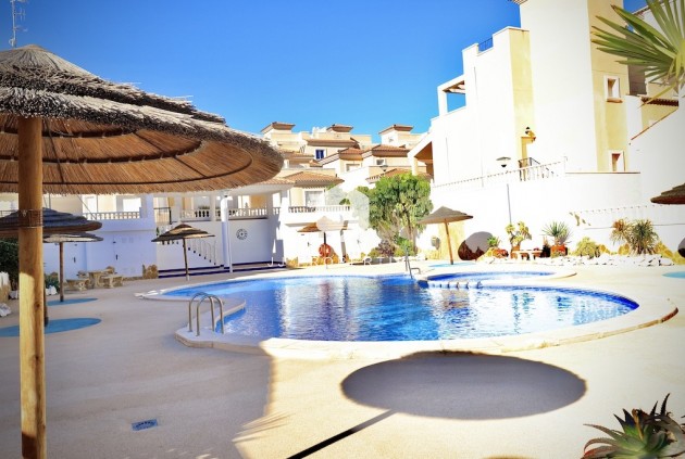 Segunda mano - Villa -
San Miguel de Salinas - Inland