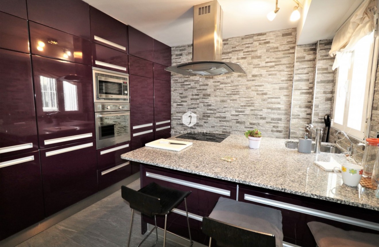 D'occasion - Attique -
Torrevieja - Costa Blanca