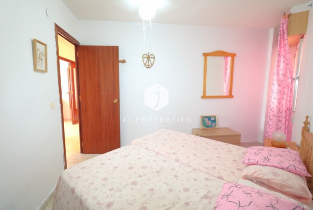 Z drugiej ręki - Mieszkanie w bloku -
Playa Del Acequion - Costa Blanca