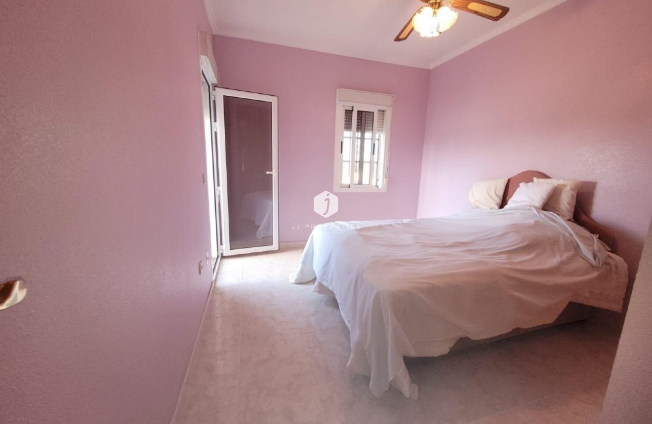 Segunda mano - Villa -
Ciudad Quesada - Costa Blanca