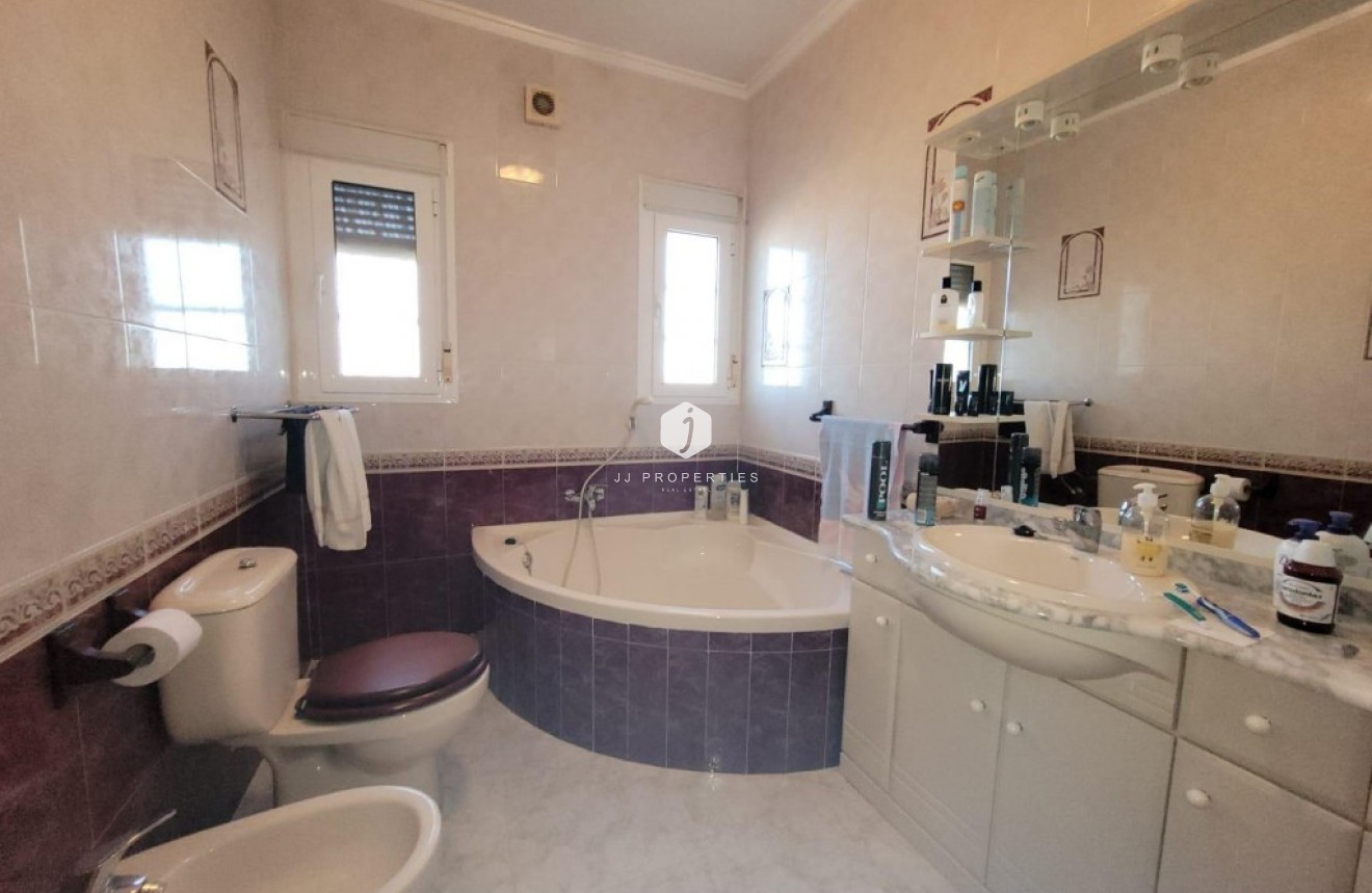 Segunda mano - Villa -
Ciudad Quesada - Costa Blanca