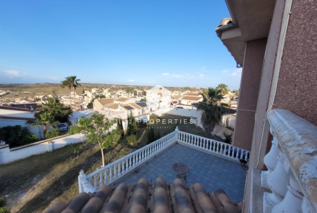 Segunda mano - Villa -
Ciudad Quesada - Costa Blanca