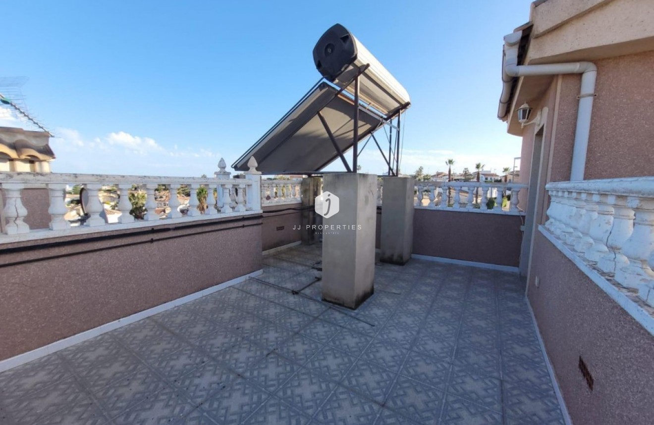 Segunda mano - Villa -
Ciudad Quesada - Costa Blanca