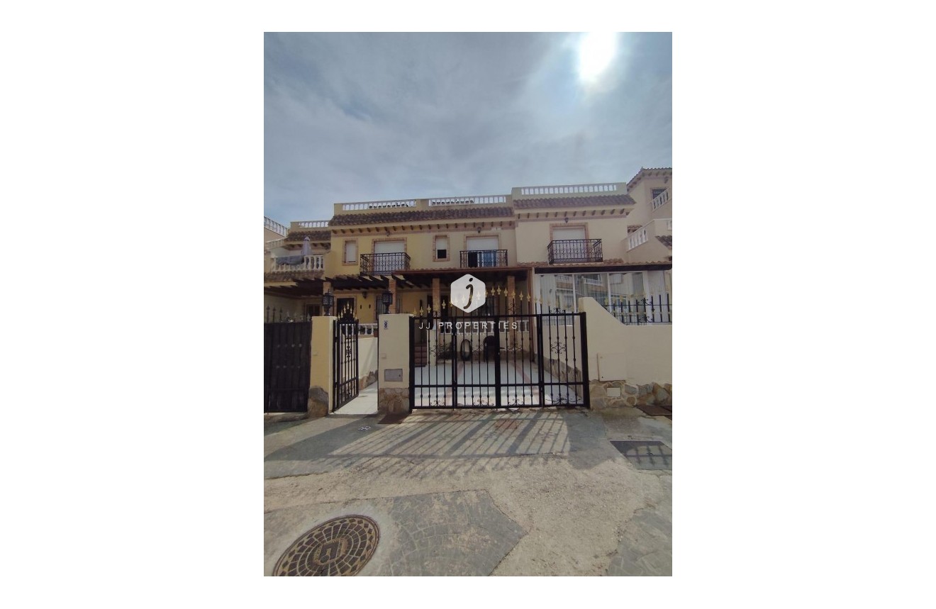 Segunda mano - Chalet -
Orihuela Costa - Costa Blanca