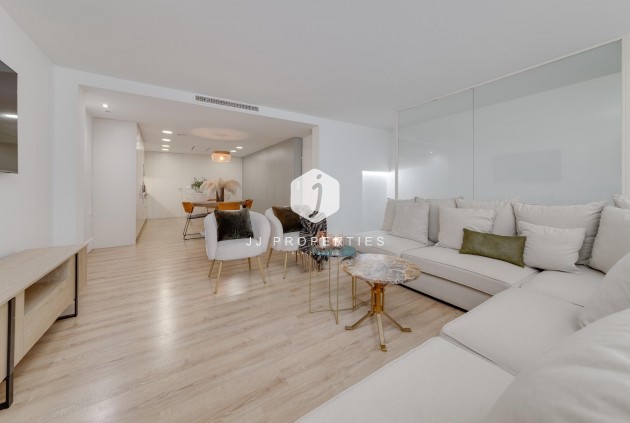 Segunda mano - Apartamento / piso -
Torrevieja - Playa del Cura