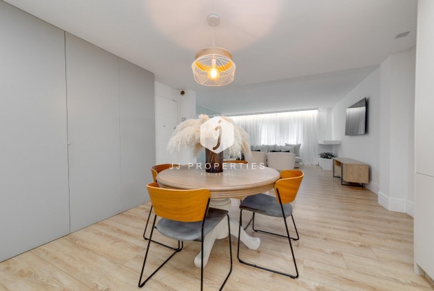 Segunda mano - Apartamento / piso -
Torrevieja - Playa del Cura