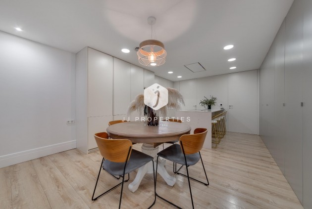 Segunda mano - Apartamento / piso -
Torrevieja - Playa del Cura