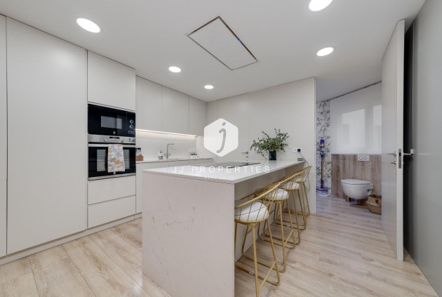 Segunda mano - Apartamento / piso -
Torrevieja - Playa del Cura