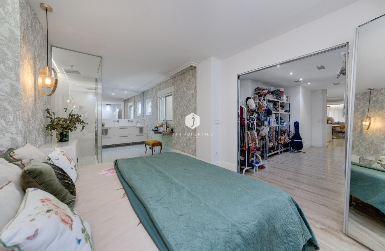 Segunda mano - Apartamento / piso -
Torrevieja - Playa del Cura