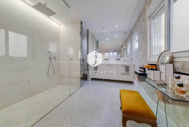 Segunda mano - Apartamento / piso -
Torrevieja - Playa del Cura